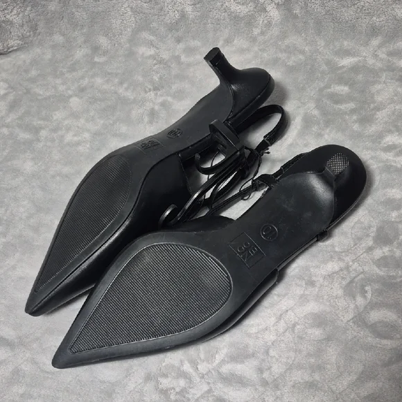 No Boundaries Women's Black Faux Leather Slingback Asst Sizes - Picture 6 of 6